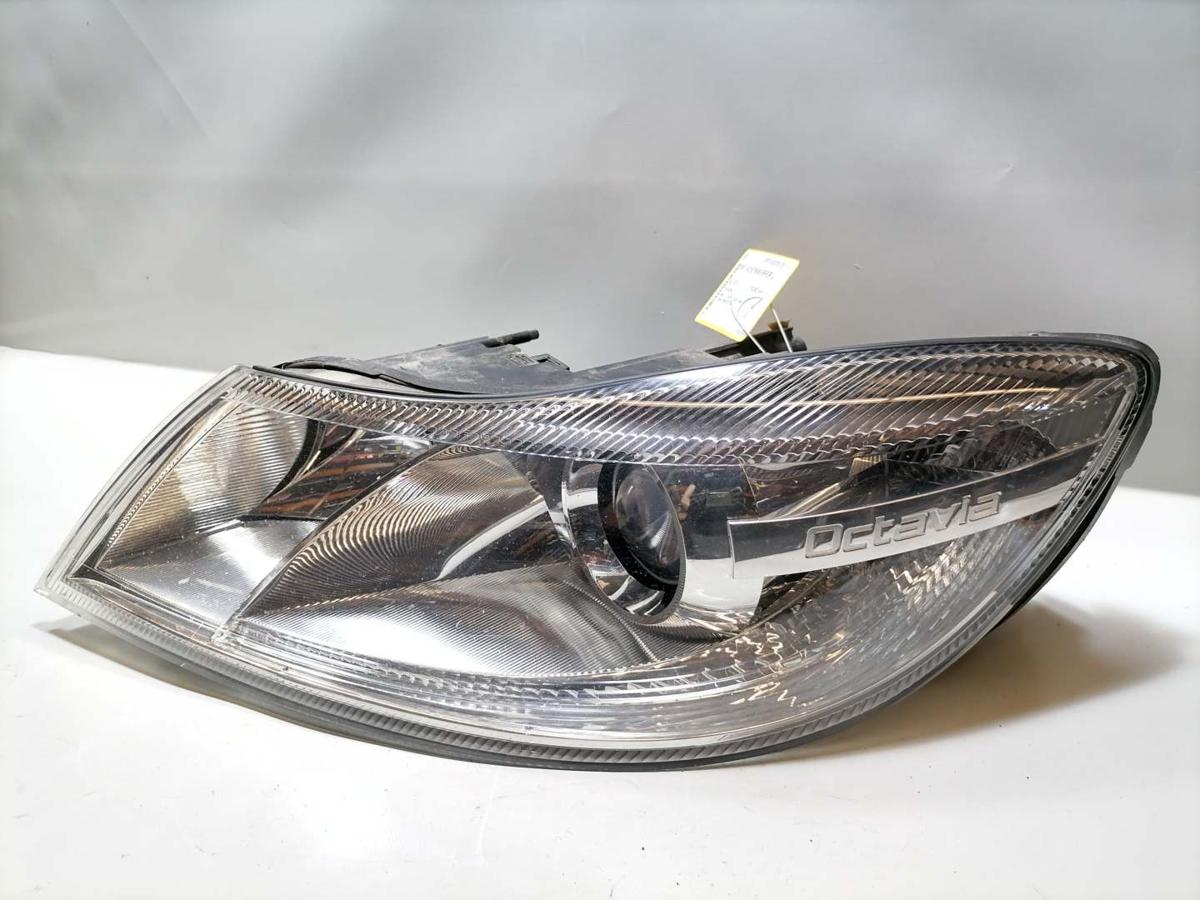 Skoda Octavia 2 1Z original Scheinwerfer vorn links Halogen Facelift Bj.2013